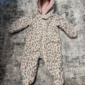 Carter's baby girl animal print Sherpa bunting pram size 3 months.